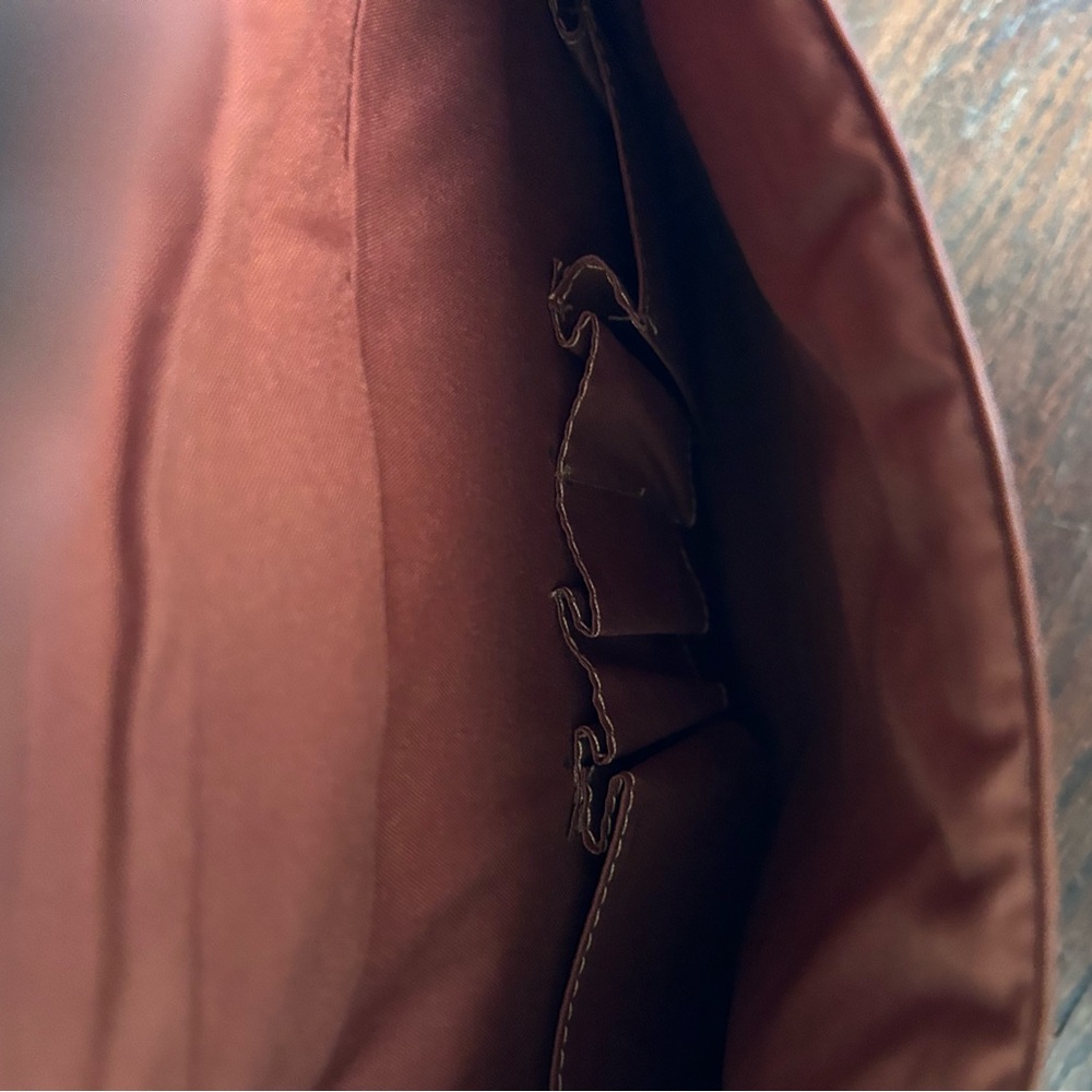 Piel Leander Leather Laptop Backpack - Picture 9 of 16